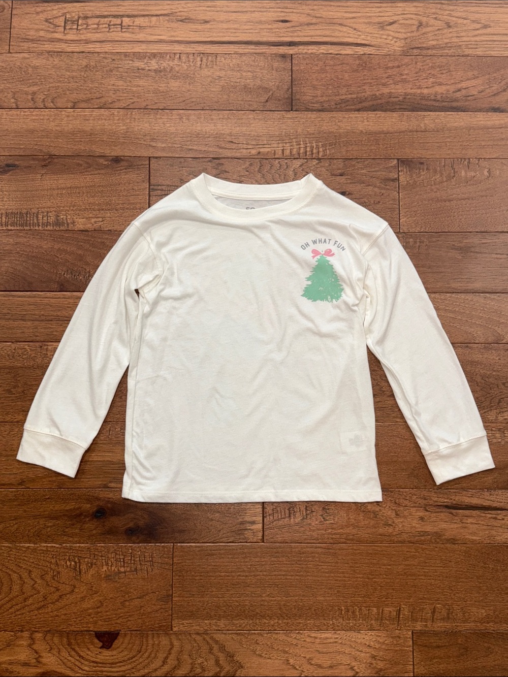 SO Girls Oversized Long-Sleeve Holiday Christmas Graphic Tee - Size S (6/7)